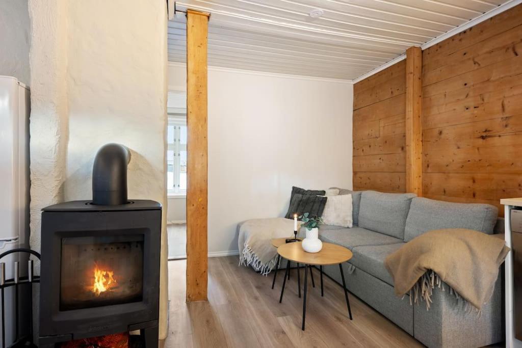 Central Apartment With Balcony, Self-Check In & Private Entrance Μπέργκεν Εξωτερικό φωτογραφία